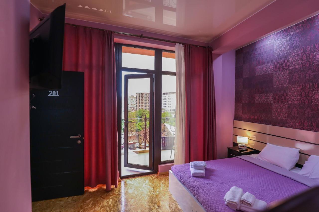 Hotel Sagu Kutaisi Luaran gambar