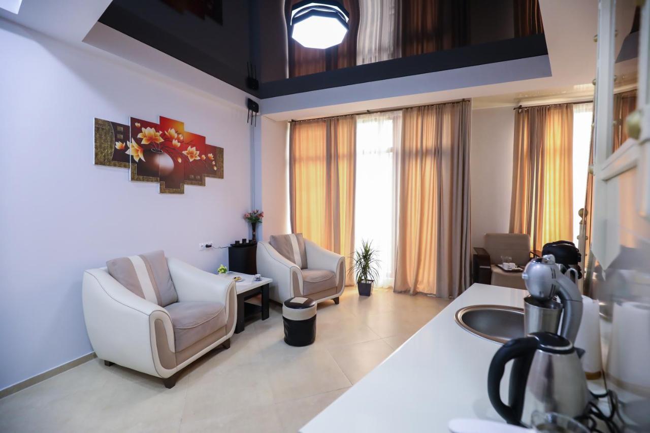 Hotel Sagu Kutaisi Luaran gambar